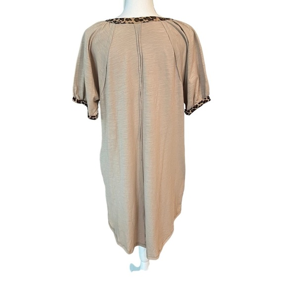 Umgee Tunic Shirt Top With Leopard Animal Print Accents Women’s Size Small - Picture 5 of 11